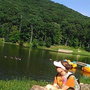 Meet your Posher, Hayley